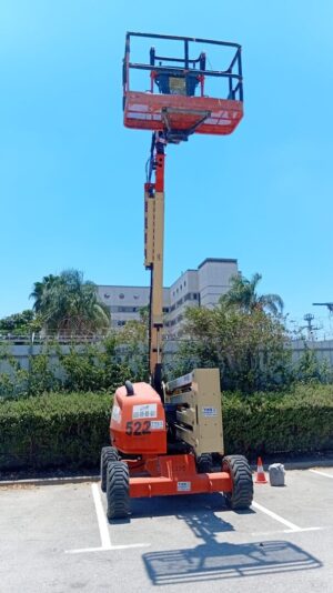 520AJ במת זרוע גירפה גובה עבודה – 18 מטר